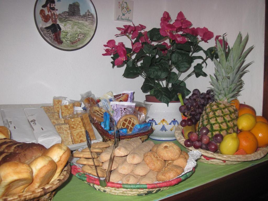 Bed & Breakfast Dessole Olbia Exteriör bild