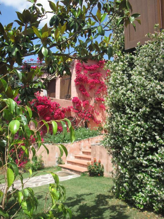 Bed & Breakfast Dessole Olbia Exteriör bild